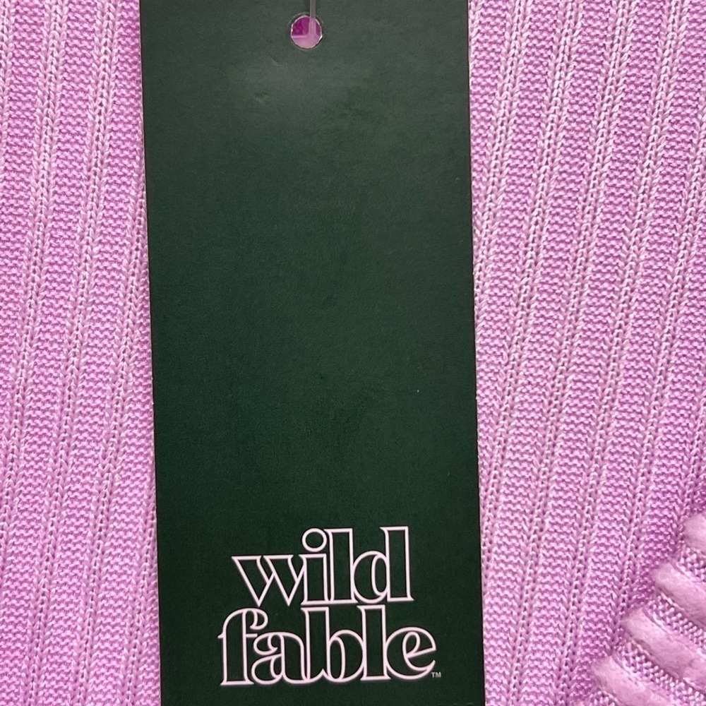 WILD Fable - Cropped Rib Knit Long Sleeve V-Neck Top - Picture 6 of 6